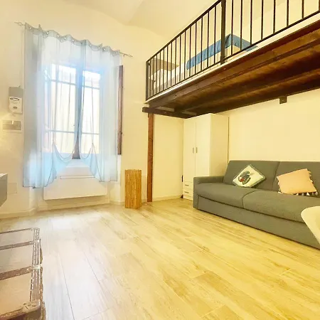 Pgs Immobiliare Srls Residenza Agata Monolocale In Centro Storico